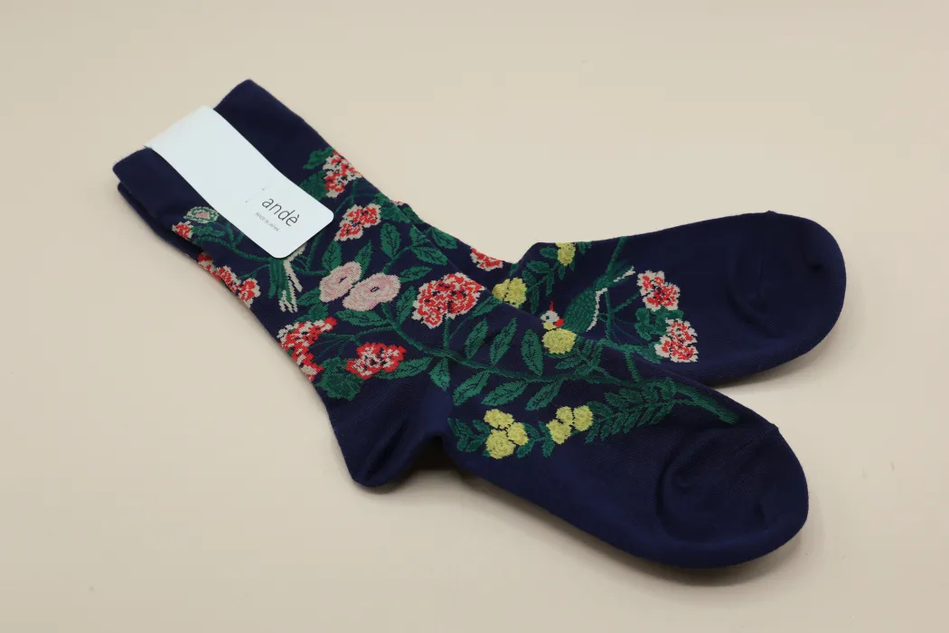 andè strømper - Mørkeblå med blomster