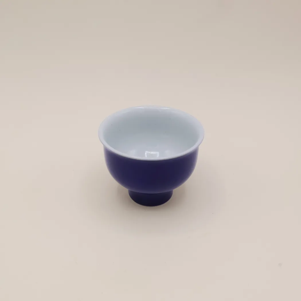 1616/ Arita Manz Contour kop
