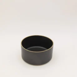 Hasami Porcelain - Dyb skål // Flere varianter