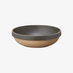 Hasami Porcelain - Halvdyb rund skål (flere varianter)
