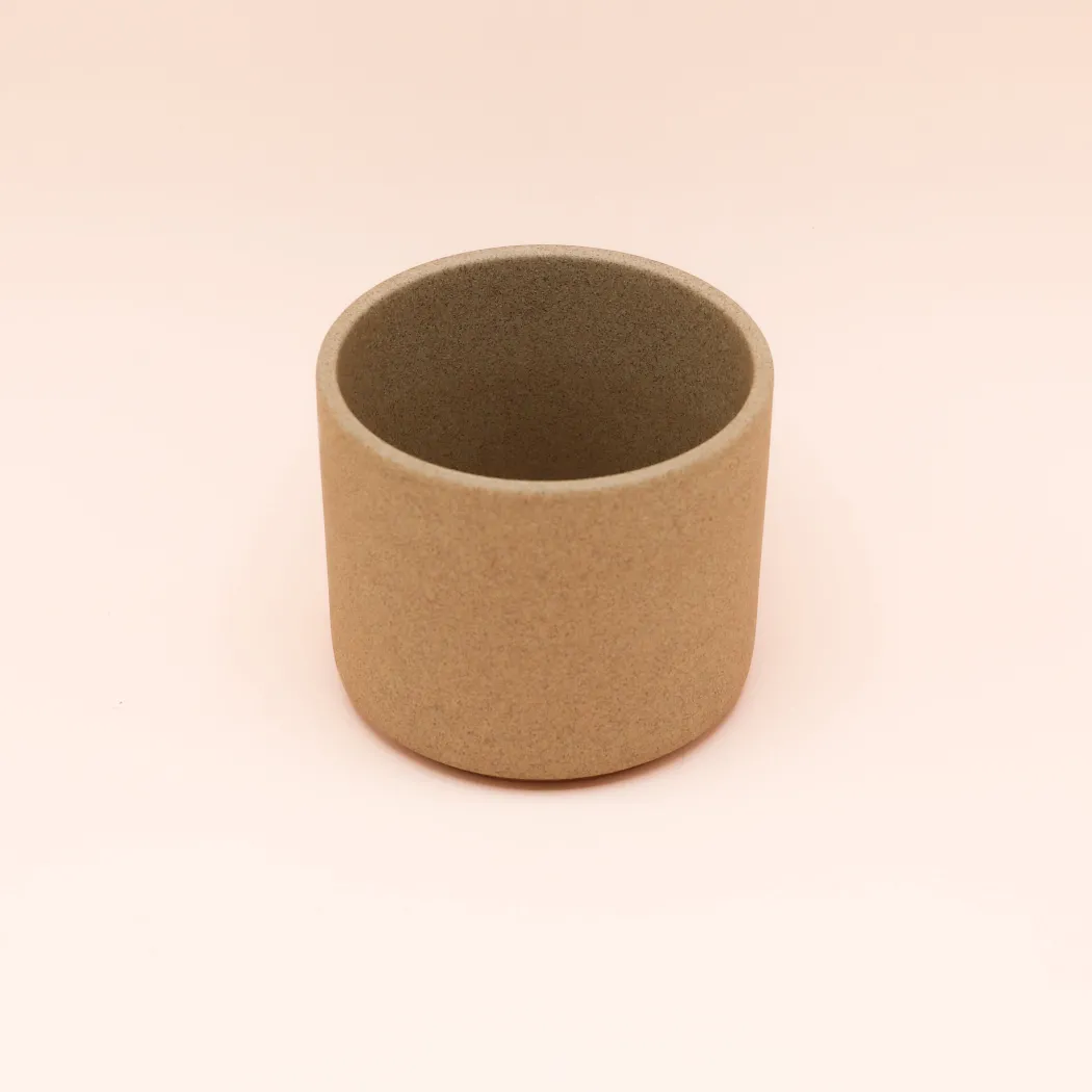 Hasami Porcelain - Kop uden hank // Natur brun // HP013