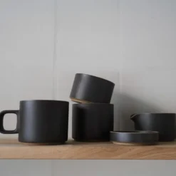 Hasami Porcelain - Kop uden hank // Mat sort // HPB013