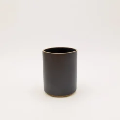 Hasami Porcelain - Krus uden hank // Mat sort HPB038