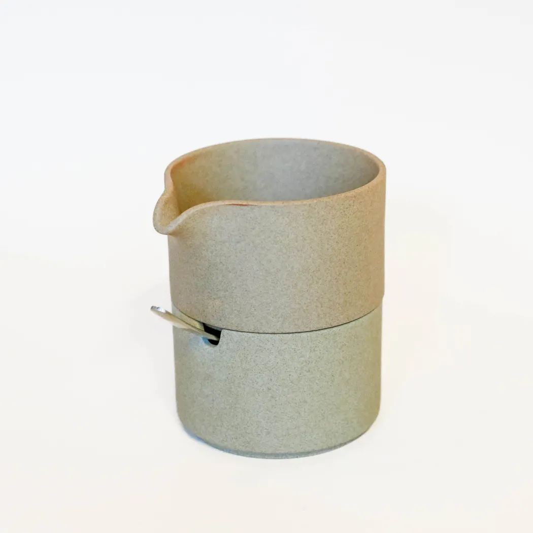Hasami Porcelain - Mælkekande // Natur brun
