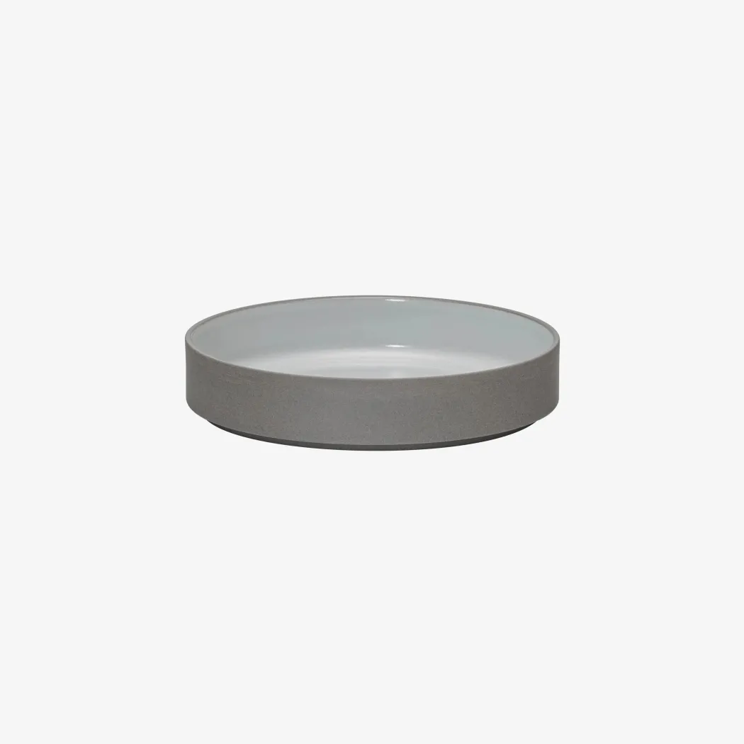 Hasami Porcelain - Tall Bowl // Grå og hvid