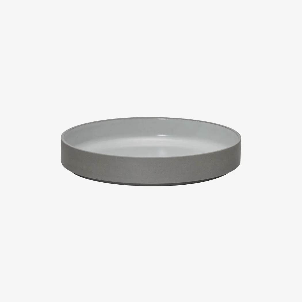 Hasami Porcelain - Tall Bowl // Grå og hvid