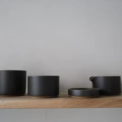 Hasami Porcelain - Tallerken // Mat sort // HPB001