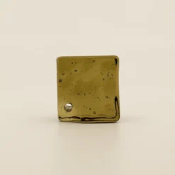 Holder til røgelse i brunt glas