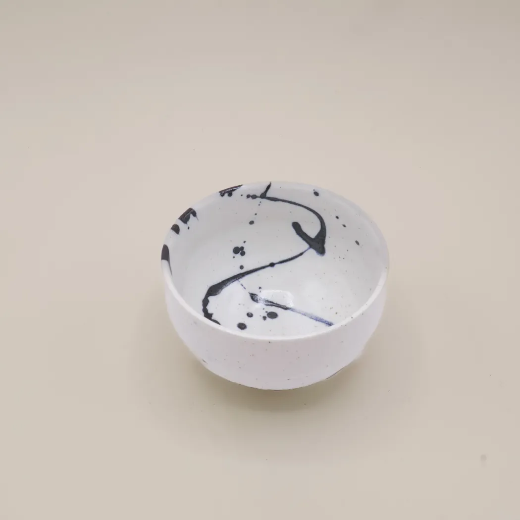 Japansk kop med blåt splash mønster