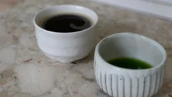 Japansk kop med hvid glasur - Mat