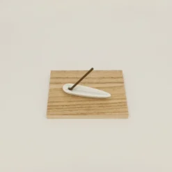 Kaguya japansk røgelsessæt med tre forskellige dufte og en røgelsesholder