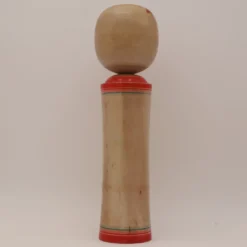 Kokeshi nr. 911