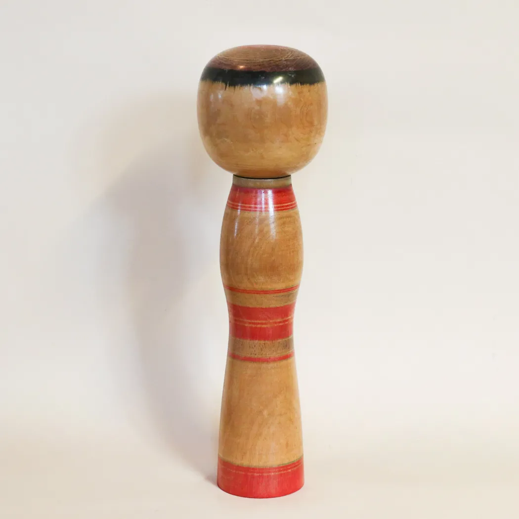 Kokeshi nr. 765