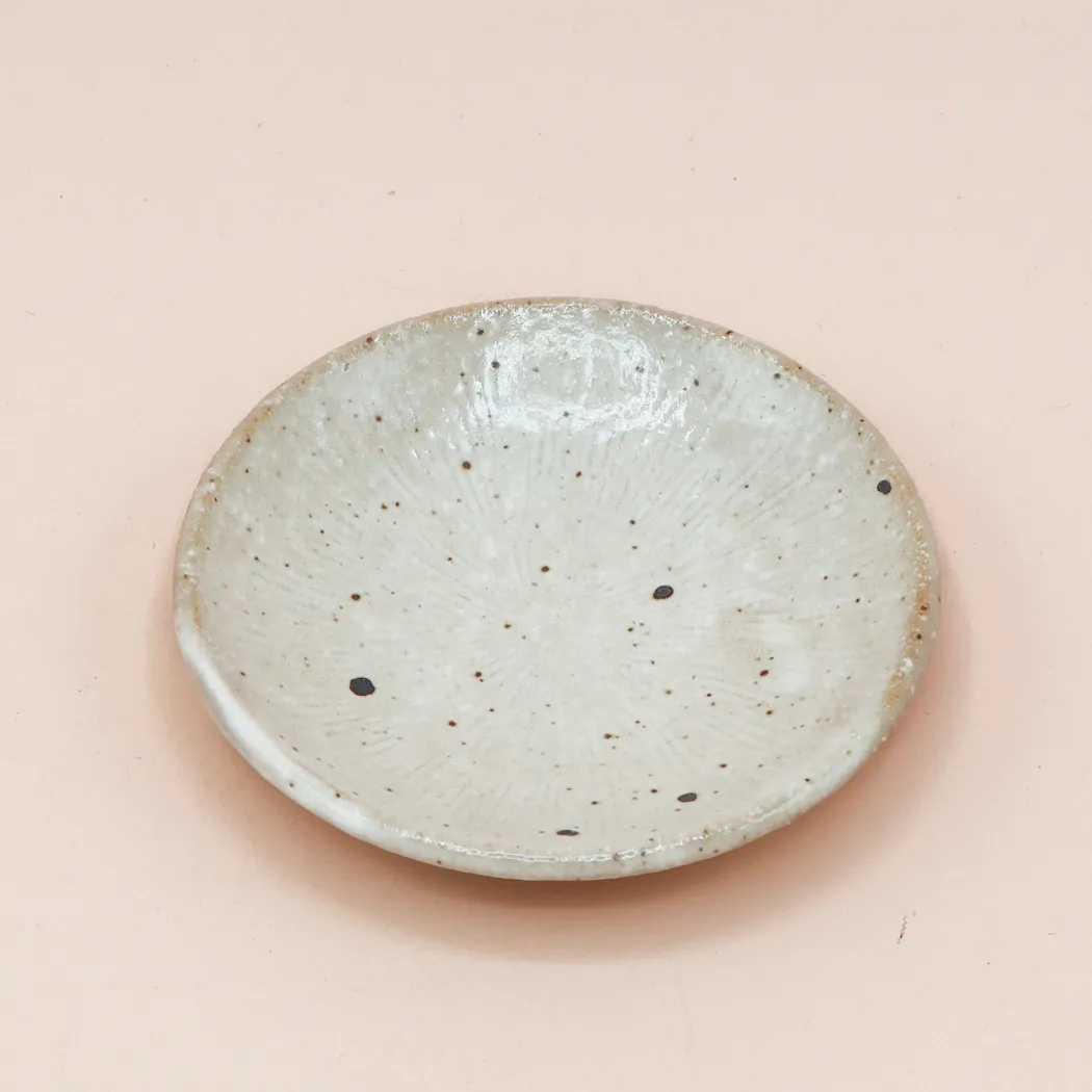 Kōyō sojaskål med brune nister