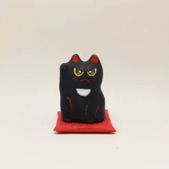 Lucky cat babushka i sort