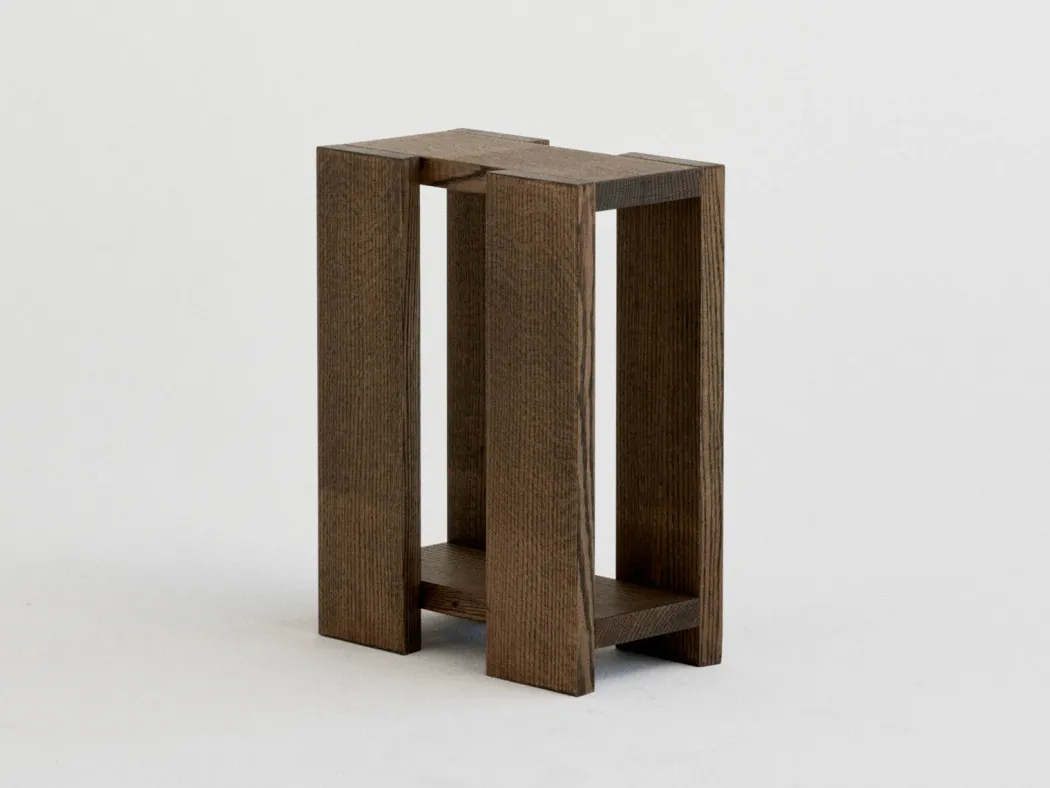 RYE - Etagére Side Table / Smoked