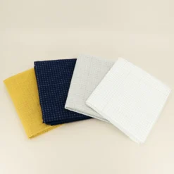 Sashiko Cloth fra Daruma - 5 mm grid (Flere varianter)
