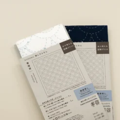 Sashiko Sampler fra Daruma - Seigaiha