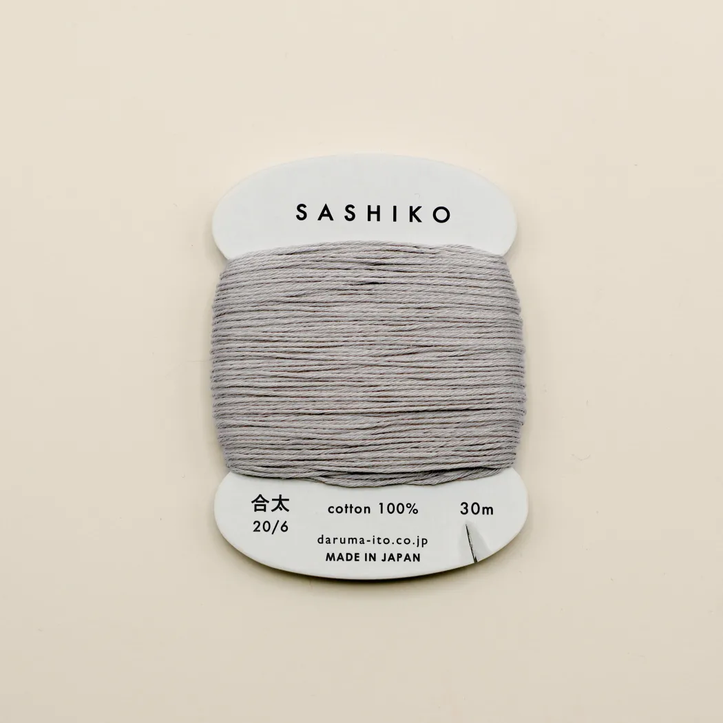 Sashiko tråd fra Daruma - Grå / 217