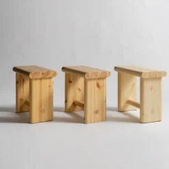 Vaarnii - 002 Ast Stool