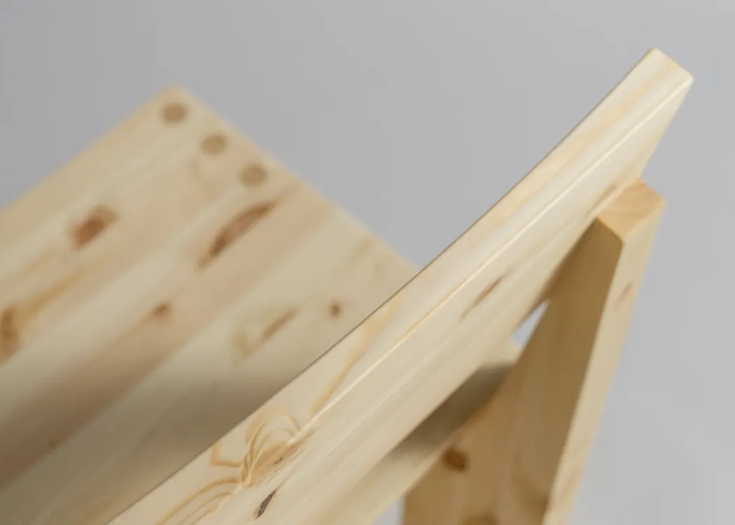 Vaarnii - 001 Dining Chair