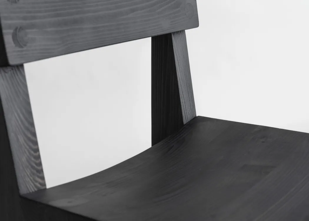 Vaarnii - 001 Dining Chair Black
