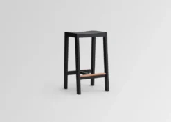 Vaarnii - 016 Maasto Bar Stool Black