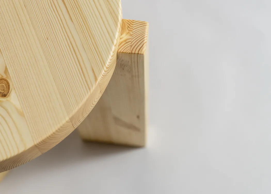 Vaarnii - 001 Stool