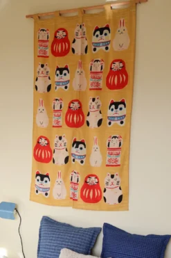 Vægtæppe med japanske figurer - Gul