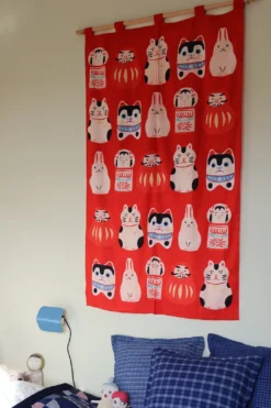 Vægtæppe med japanske figurer - Rød